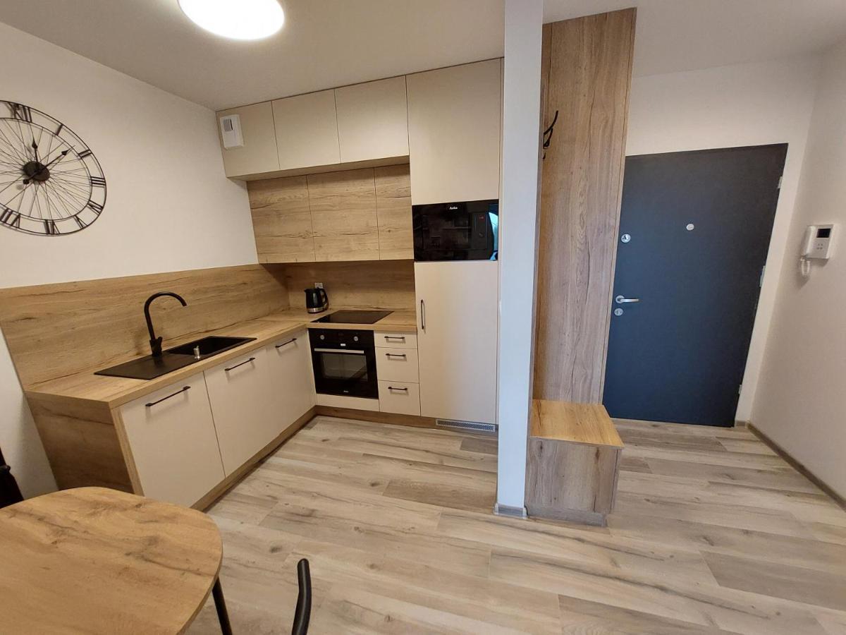 Apartament Uno Lägenhet Stary Toruń Exteriör bild